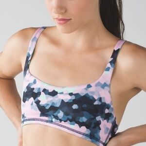 Lululemon Free To Be Sports Bra Size 4 in Multi Color Pink Blue